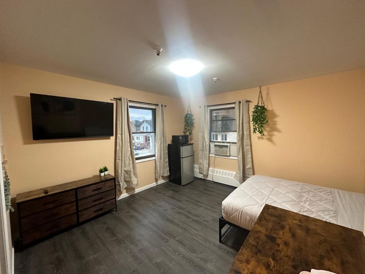 Brooklyn Studios By The Beach Ню Йорк Екстериор снимка