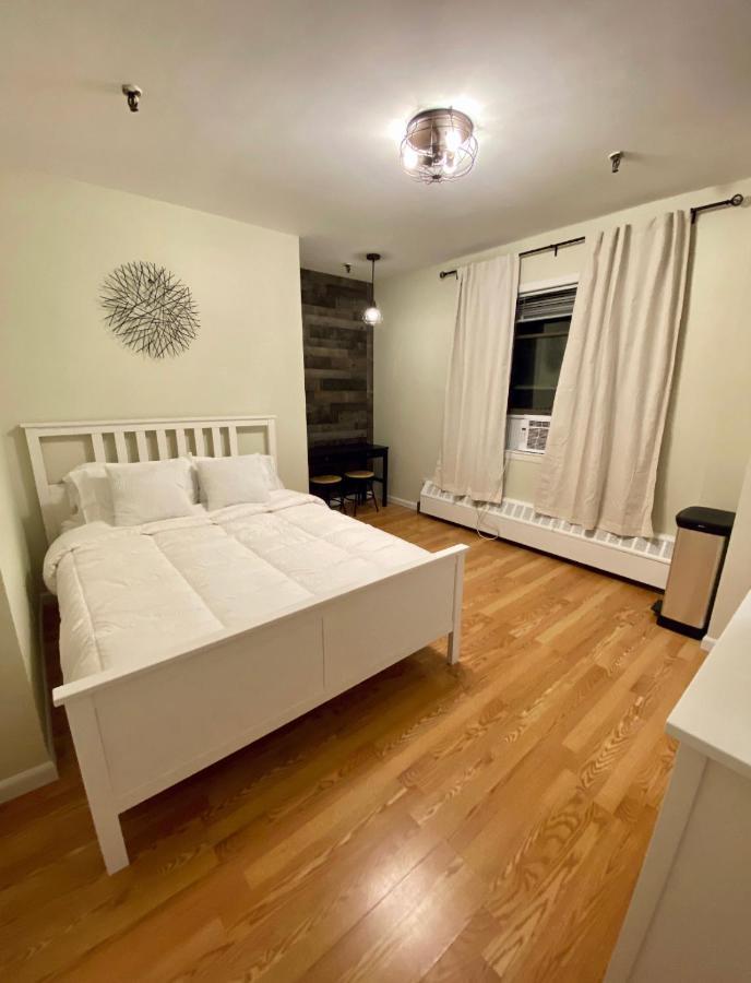 Brooklyn Studios By The Beach Ню Йорк Екстериор снимка